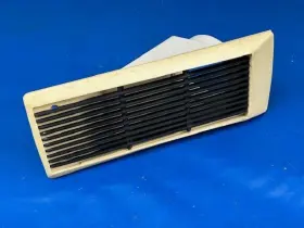 89-bay-vent Bayliner 86 87 88 89 Capri 1750 1850 1950 Lh Side Vent Grate Grill Ventilator