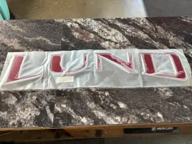 2198260 Lund Boats Inch Raised Decal In Red - New