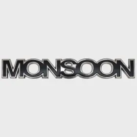 5974705 Malibu Boats Boat Raised Engine Emblem Monsoon Black / Silver
