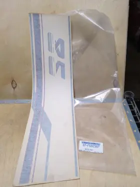 37-f692397 Mercury A1 Quicksilver Decal